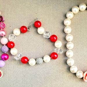 Girls 3 chunky necklaces set